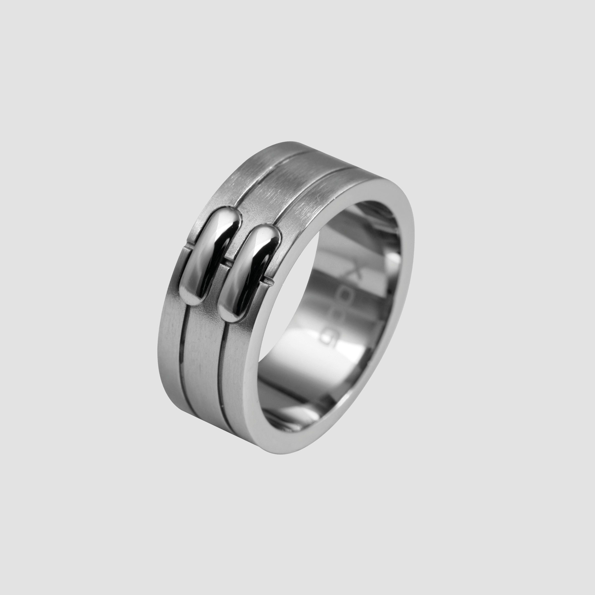 Unisex-Ring aus Edelstahl UVP 29,00 €