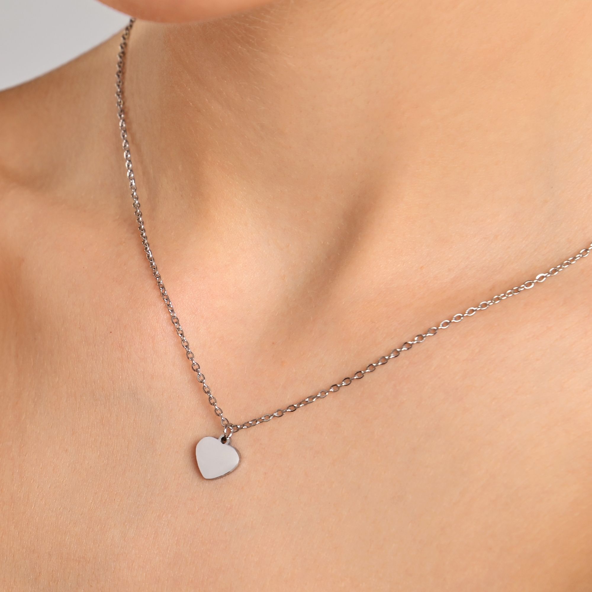 "Katrin", Edelstahl Kette mit Anhänger - Herz, Gravur, 45 + 5 cm, silberfarben