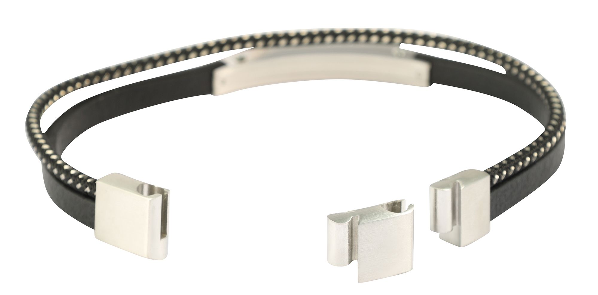 "Ennio" Armband aus Lederimitat mit Edelstahlelementen, 21 cm