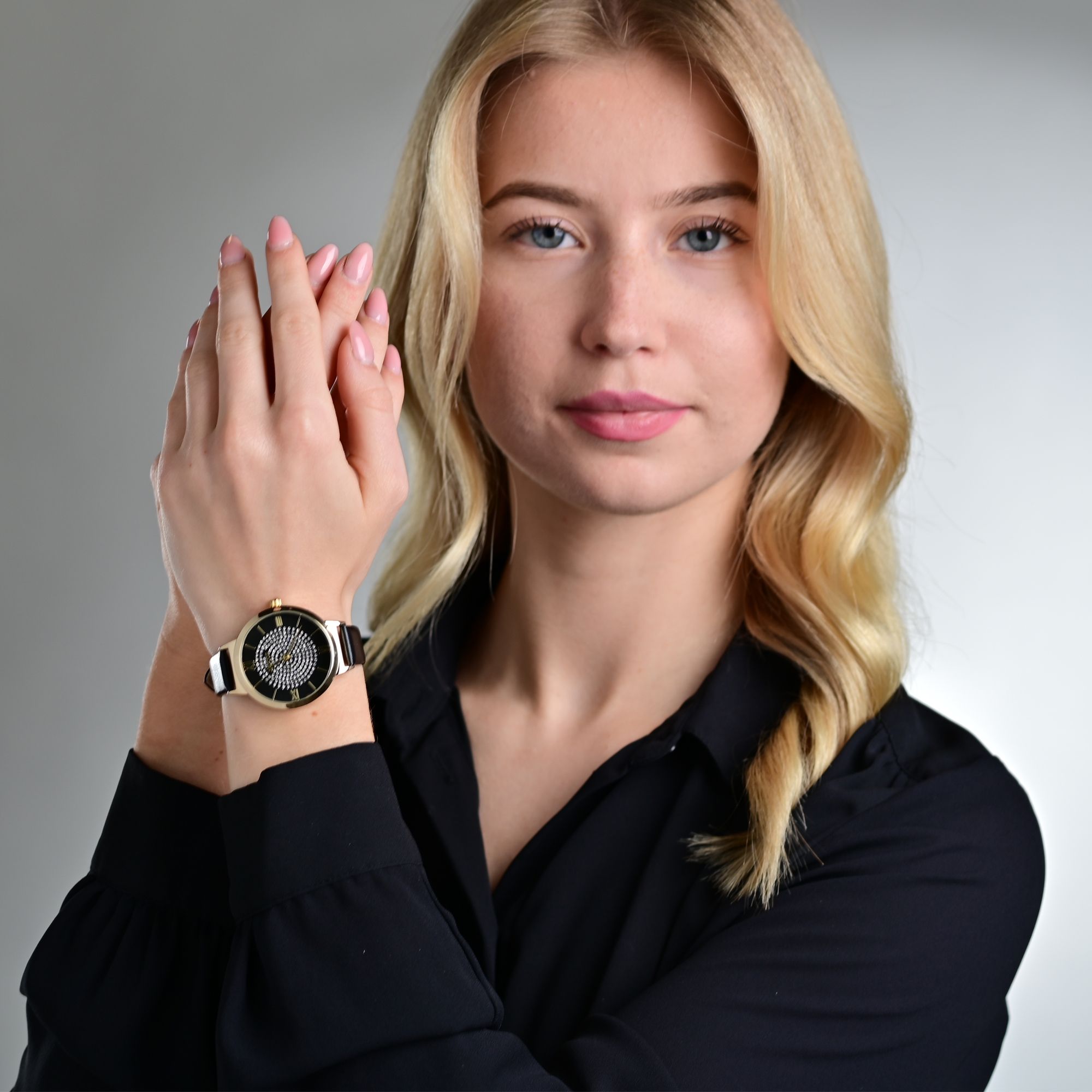 Raptor Damenuhr "Tess" mit Echtlederarmband, schwarz/goldfarben