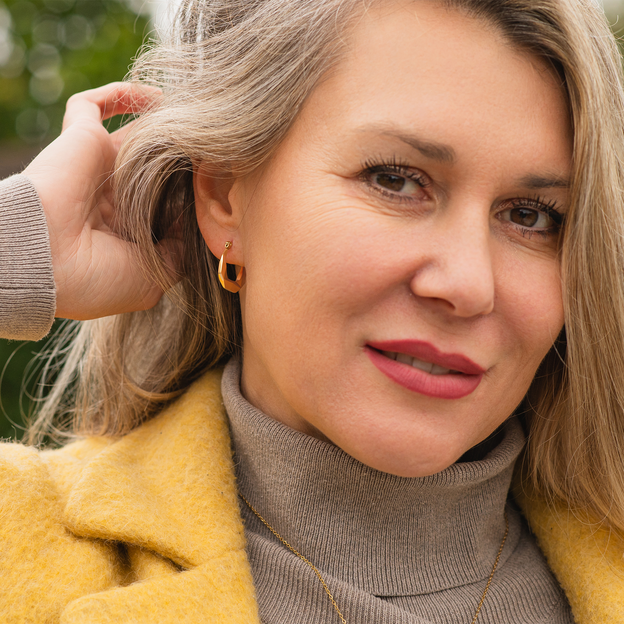 "Leila" Edelstahl Creolen Ø 14 mm, goldfarben