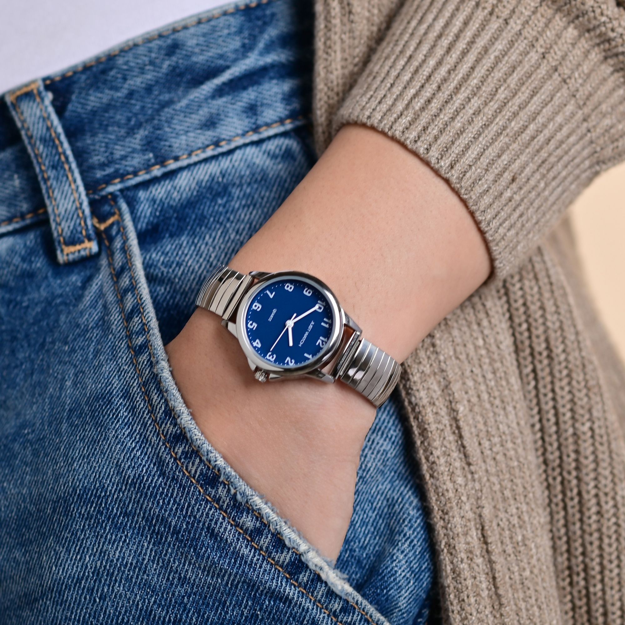JUST WATCH "Angelique" Damenuhr Ø 29 mm Edelstahlzugband, silberfarben/ blau