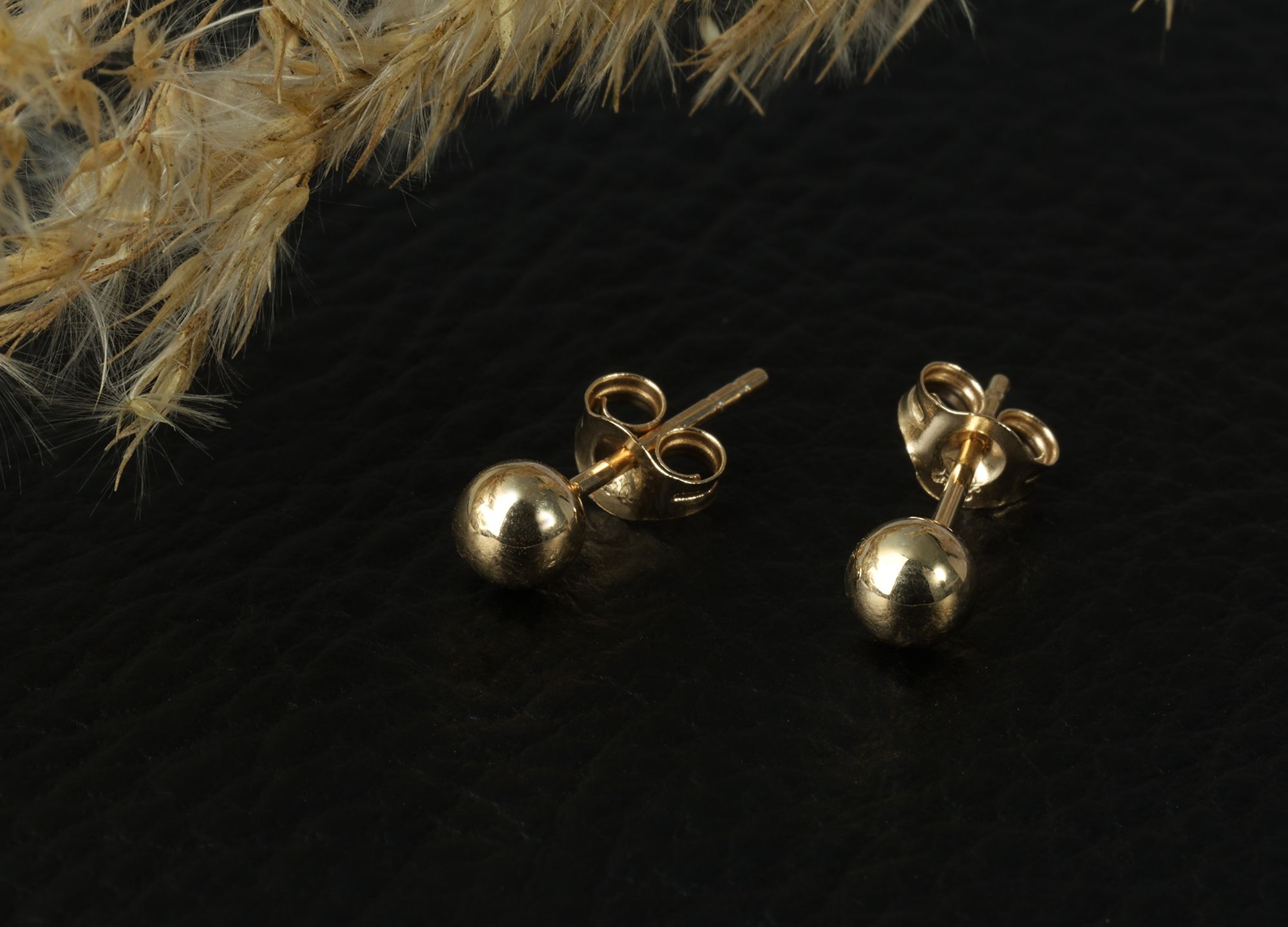 333/- Gold Ohrstecker, Ø 4 mm, Gelbgold, 8 Karat