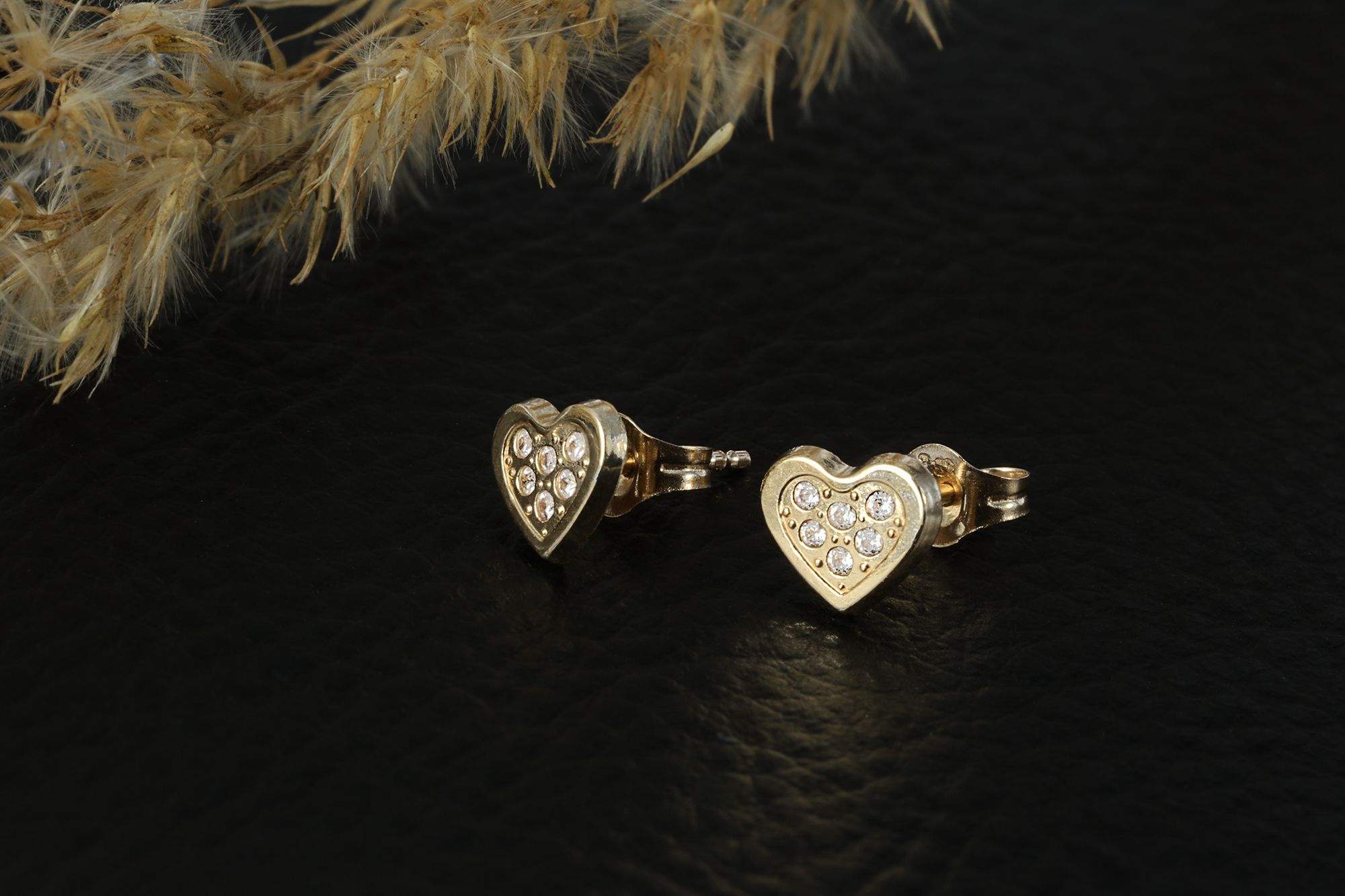 333/- Gold "Hilla" Ohrstecker, Herz mit Zirkonia, Gelbgold, 8 Karat, Kinder