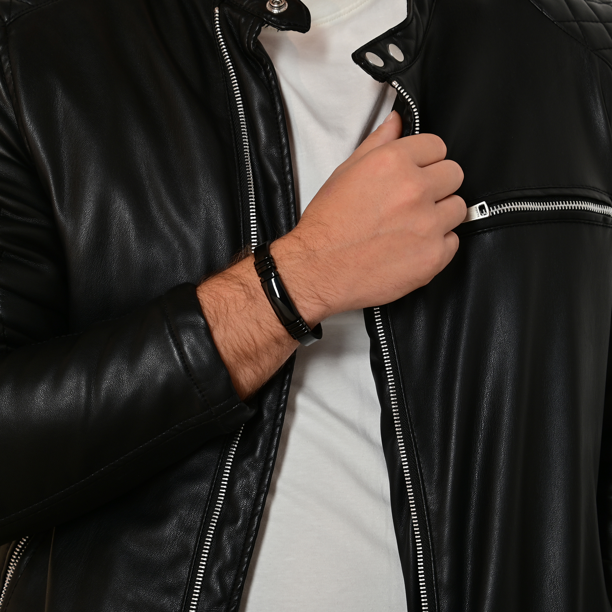 "Andris", Echtlederarmband mit Edelstahlelement, Gravurplatte, schwarz