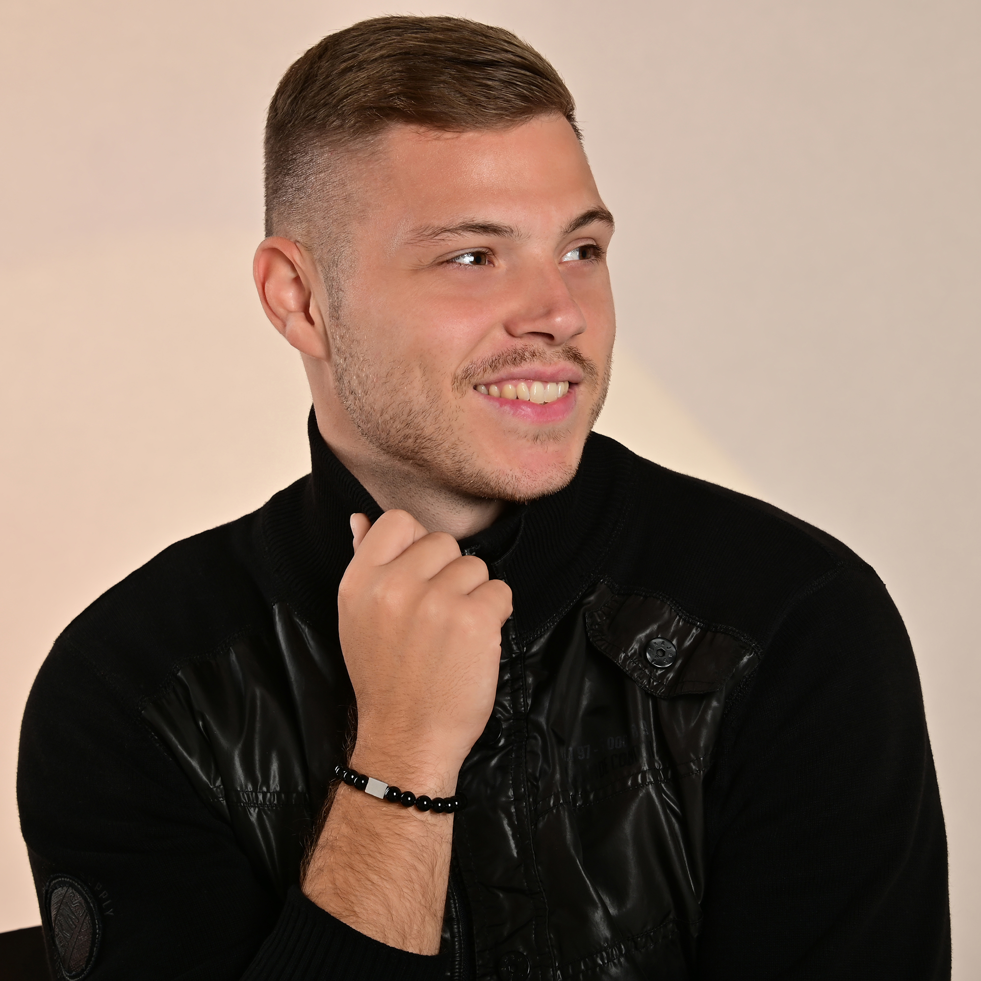 "Evren" Akzent Kugelarmband, Naturstein (onyx), personalisierbar, silberfarben